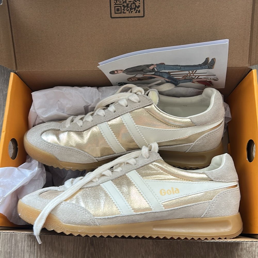 Gola Classics Firefly Metallic Sneakers